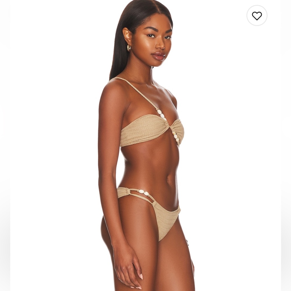 NWT LAYA Tularosa bikini bottom revolve size medium
